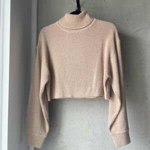 H&M Women’s Cropped Sweater